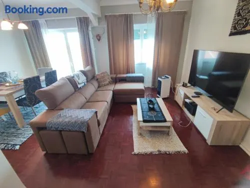 Almada, T2 apartment w balcony, Feijo, Lisbon - Image 1