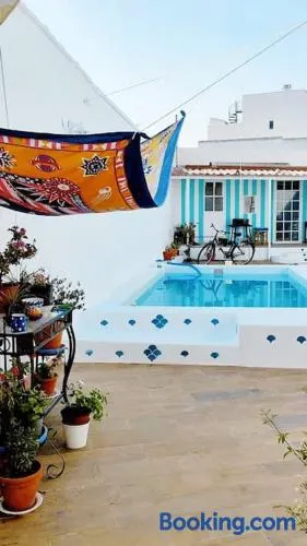 Casa con piscina cerca de Sevilla - Image 1