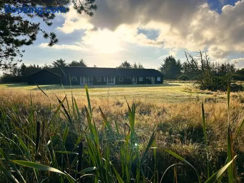 Apartment On Golf Course Near The North Sea - Image 1