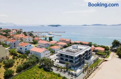 Hotel Crystal - Image 1