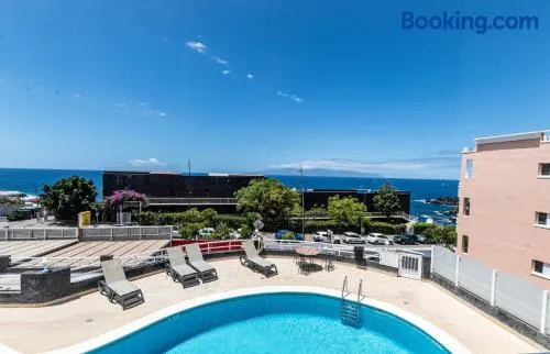 Bright 2 Bedroom Apt by Dream Homes Tenerife - Image 1