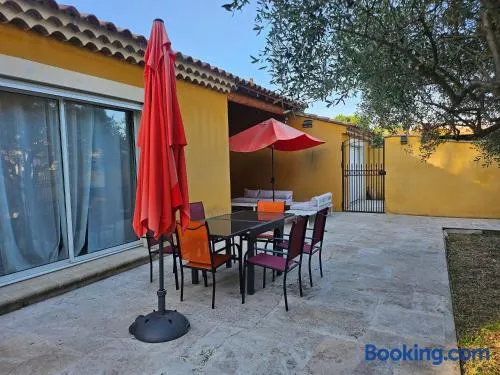 Provençal house for 6 people - Image 1