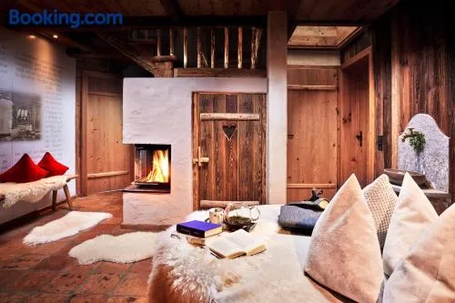 Promi Alm Flachau - Luxus Chalets - Image 1