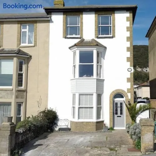Dudley House - Image 1