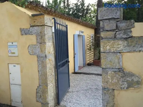 Charmant Studio Brignoles - Image 1