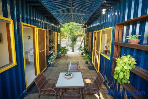 Mogi dos Passaros casa container azul - Image 1