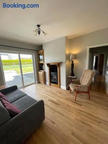 Island Place - Image 1