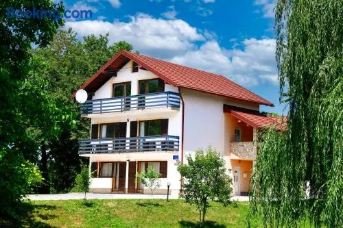 House Jole - Image 1
