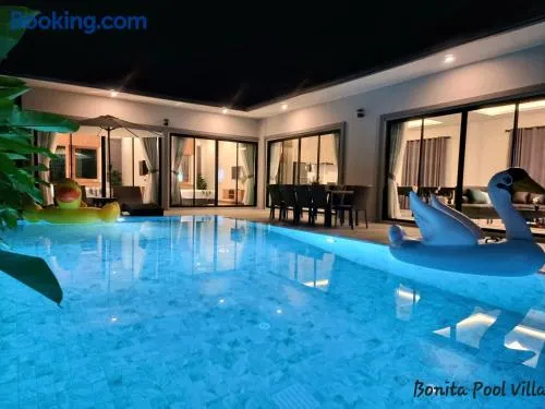 Bonita Pool Villa - Image 1