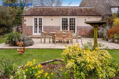 2 Bed in Winterbourne Dauntsey oc-d36904 - Image 1