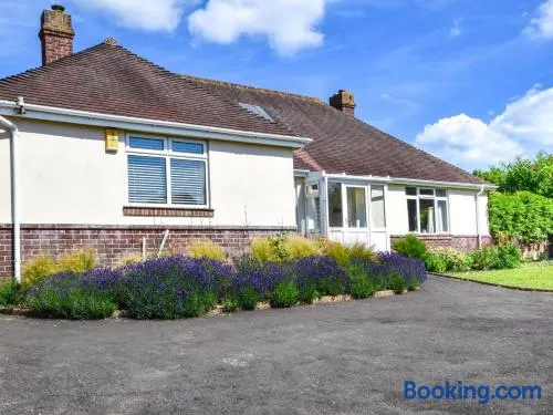 3 Bed in Totland Bay oc-ic110 - Image 1