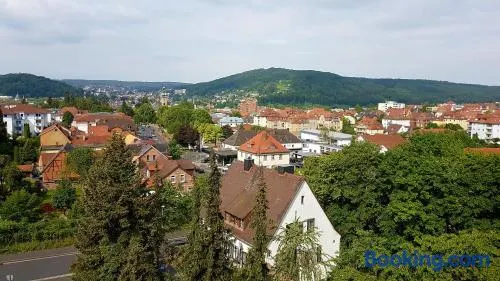 1,5 Zimmer Apartments mit traumhafter Aussicht - Image 1