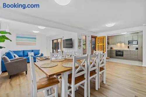 Winnies on Sunpatch managed by Batemans Bay Accom - Image 1