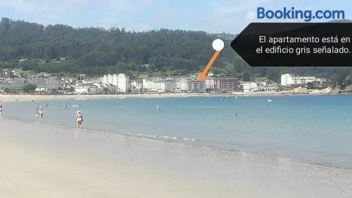 10 mts de la Playa de Covas - Viveiro con piscina Resurrection fest - Image 1