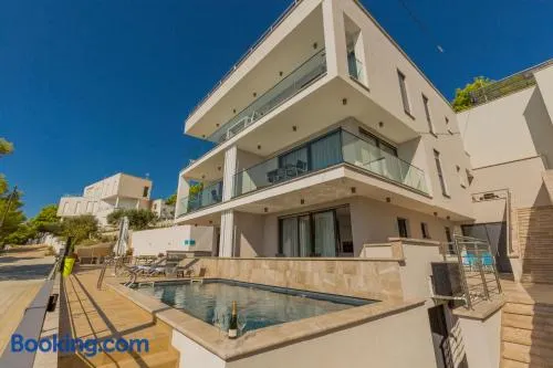 Villa Allegra Luxury Apartments - Image 1