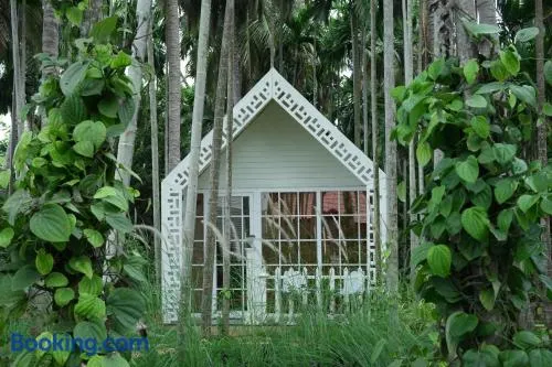 Coco Brookes Luxury Farm Stays - Image 1