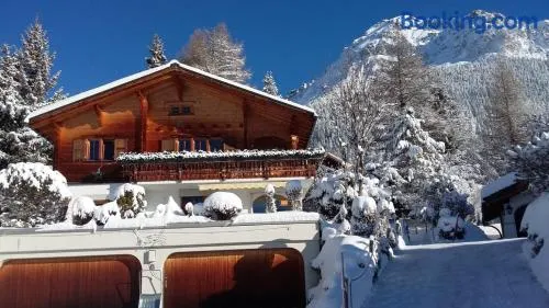 Gemütliche 3 Zimmer Wohnung in Lenzerheide - Image 1