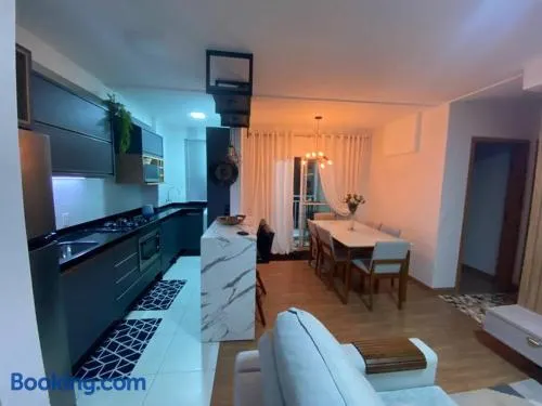 Apartamento encantador com vista para o mar - Image 1