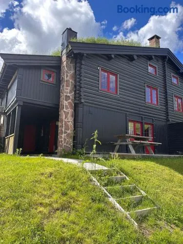 Vikinggrenda 10C - walking distance to everything - Ski in and out - Image 1