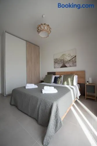 C&A Luxury Apartment - Image 1