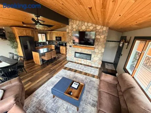 Paddler's Paradise Cabin with Direct Trail Access! - Image 1