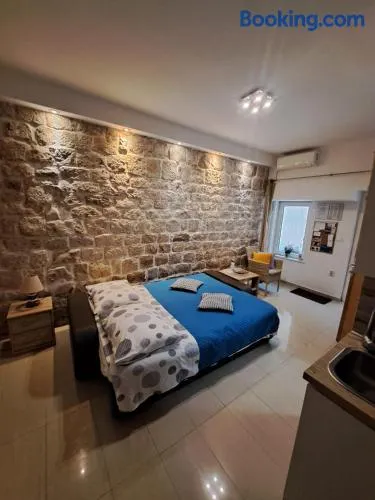 Studio Apartment Legcevic - Image 1