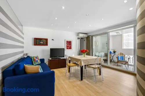 MC Apartment with Parking - Image 1