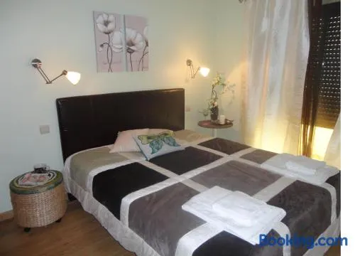 Ria Apartments - Image 1