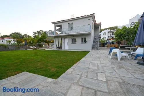 Anchor Villa - Image 1