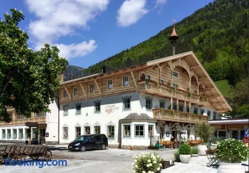 Eingebettet in den Bergen, Gemutliche Ferienwohnung in Tirol, FeWo 19 - Image 1
