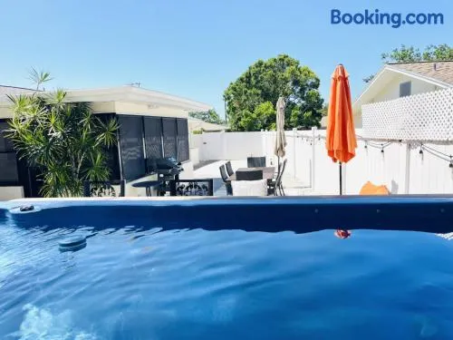 Beach Resort Retreat Accessible Home with Jacuzzi - Image 1