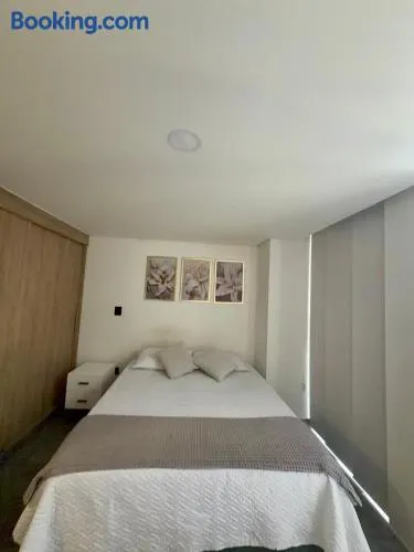 Hermoso Apartaestudio en el Norte de Armenia, edificio Estocolmo - Image 1