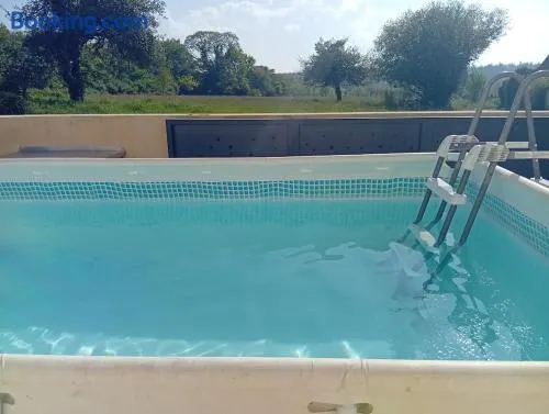 Maison avec piscine dans petit village House in small village - Image 1