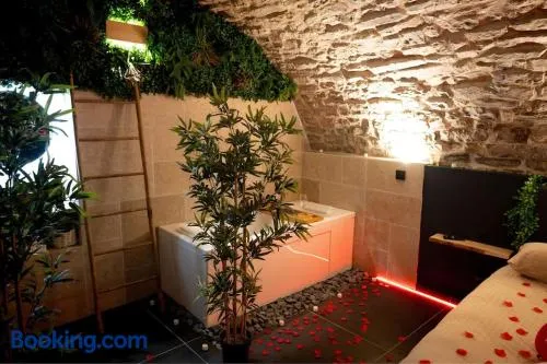 Hébergement insolite, Night Secret Groot - Image 1