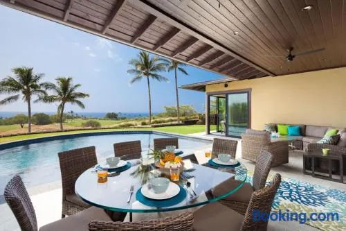 Mauna Kea High Bluffs Home - Image 1