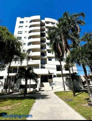 Ubicación Perfecta en Urbari Apartamento Ideal para Estancias Cortas - Image 1