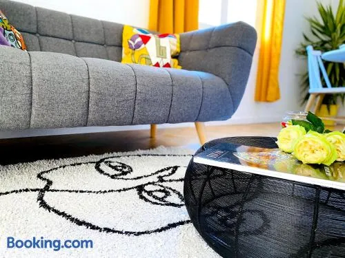 One minute from Beach - 2 Bedrooms - Tramway - Air conditioning - Wi-Fi - Fully equipped kitchen - Image 1
