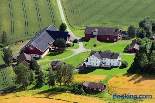Drengstua på Dahl Østre - Image 1