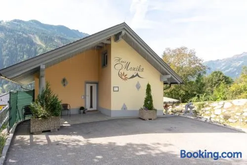 Kinderfreundliche charmante Ferienwohnung mit Garten, Grill und Terrasse - Image 1