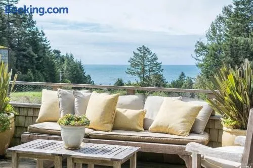 Sea Ranch - Image 1