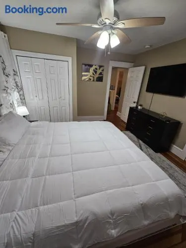 Providence Place Apartment - Image 1