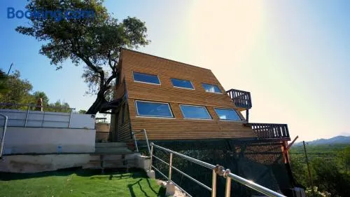 Cabin with jacuzzi and spectacular views - Image 1