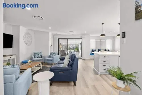 Waves Retreat - Coastal Style Home near Warana Beach - Image 1