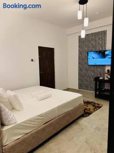 Boom Town Villa - Anuradhapura - Image 1