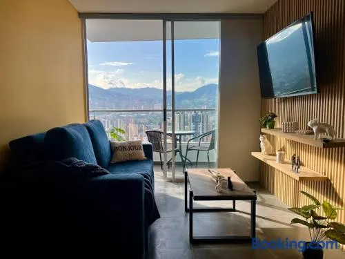 Cozy Sabaneta stay with amazing views,Pool,Gym - Image 1