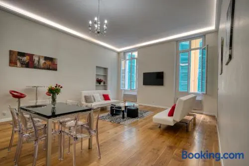 Old Town Luxury 3 Beds - Image 1