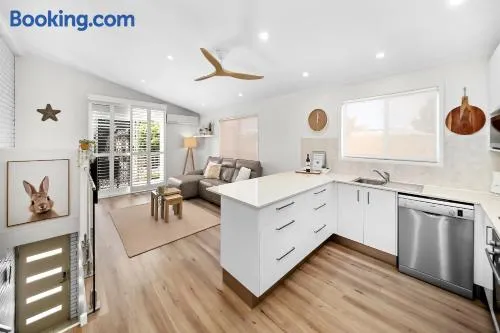Popular Central Coastal Apartment - Image 1