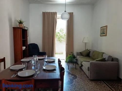 Paradiso Garden - Image 1