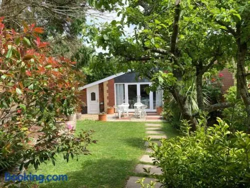 Walnut Cottage - Image 1