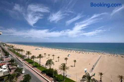 Joyitas Gandía Beach - Image 1